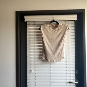 Aritzia Babaton Should Pad Tank - Cream